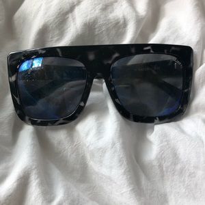 Quay Cafe Racer Sunglasses